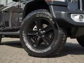 Jeep Wrangler (2019) thumbnail 5