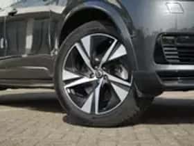 Volvo XC90 (2021) thumbnail 26
