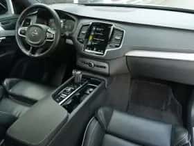 Volvo XC90 (2021) thumbnail 9