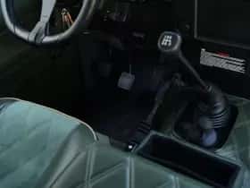 Land Rover Defender (1996) thumbnail 25