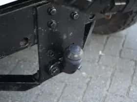 Land Rover Defender (1996) thumbnail 27