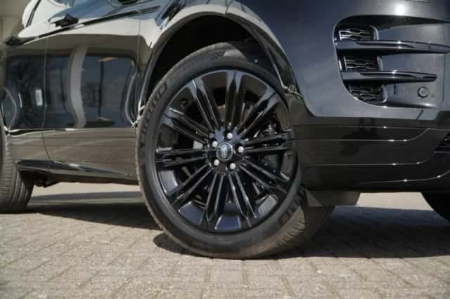 Land Rover Range Rover Evoque (2026) thumbnail 5