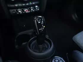MINI 1.5 Cooper Camden I Automaat I Pano I Camera (2022) thumbnail 16