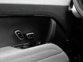 Land Rover Range Rover Sport (2023) thumbnail 15