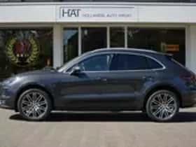 Porsche Macan (2017) thumbnail 36