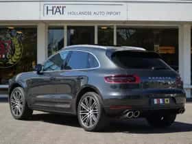 Porsche Macan (2017) thumbnail 8