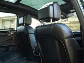 Porsche Macan (2019) thumbnail 26