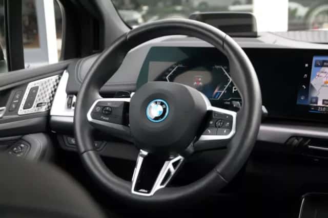 BMW 2-Serie (2023) thumbnail 3