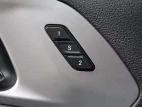 Chrysler Pacifica (2022) thumbnail 12