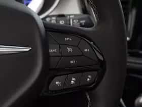 Chrysler Pacifica (2022) thumbnail 5