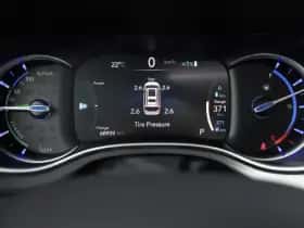 Chrysler Pacifica (2022) thumbnail 6