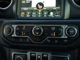Jeep Wrangler (2019) thumbnail 11