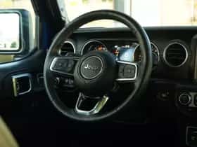 Jeep Wrangler (2019) thumbnail 4