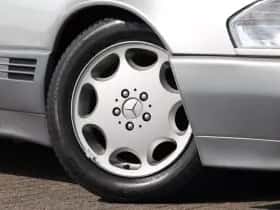 Mercedes-Benz SL-Klasse (1993) thumbnail 15