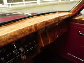 Jaguar MK II 3.4L (1960) thumbnail 11