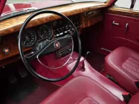 Jaguar MK II 3.4L (1960) thumbnail 12