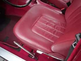 Jaguar MK II 3.4L (1960) thumbnail 15
