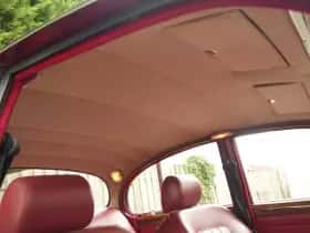 Jaguar MK II 3.4L (1960) thumbnail 8