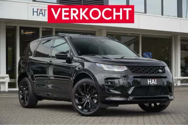 Land Rover Discovery Sport (2025) thumbnail 1