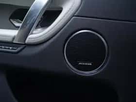 Land Rover Discovery Sport (2024) thumbnail 12
