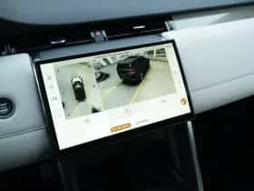 Land Rover Discovery Sport (2024) thumbnail 13