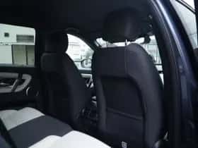 Land Rover Discovery Sport (2024) thumbnail 6