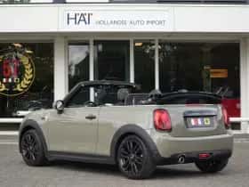 MINI Cabrio (2018) thumbnail 13