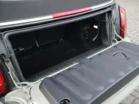 MINI Cabrio (2018) thumbnail 15