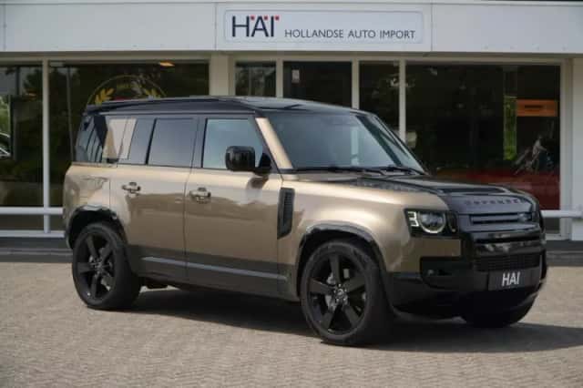 Land Rover Defender (2025) thumbnail 4