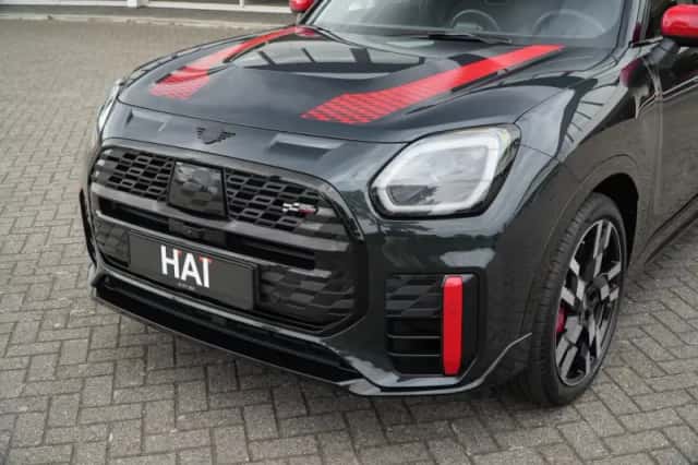 MINI Countryman (2024) thumbnail 3