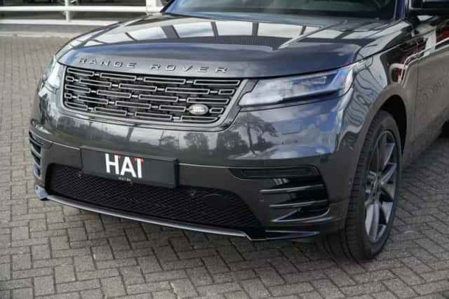 Land Rover Range Rover Velar (2025) thumbnail 3