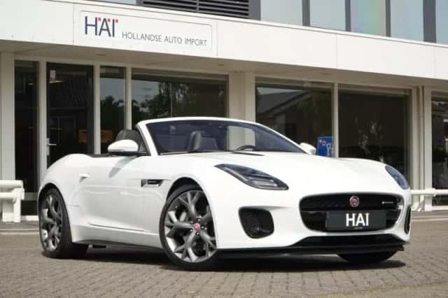 Jaguar F-Type (2018) thumbnail 1