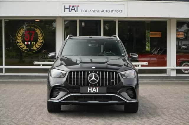 Mercedes-Benz GLE (2025) thumbnail 2