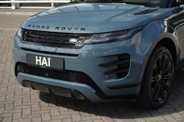 Land Rover Range Rover Evoque (2025) thumbnail 3