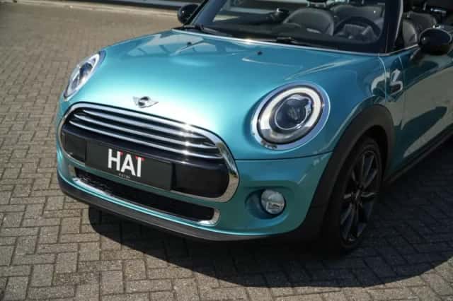 MINI Cabrio MINI (2017) thumbnail 3