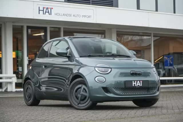 Fiat 500 (2025) thumbnail 1