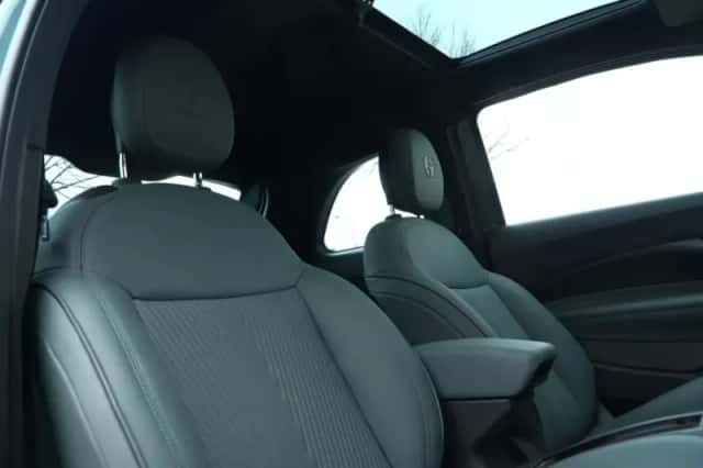 Fiat 500 (2025) thumbnail 5