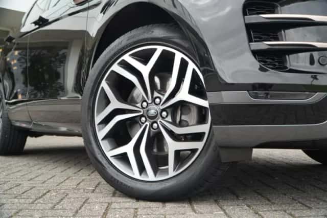 Land Rover Range Rover Evoque (2023) thumbnail 5