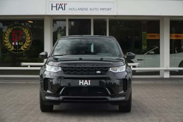 Land Rover Discovery Sport (2023) thumbnail 2