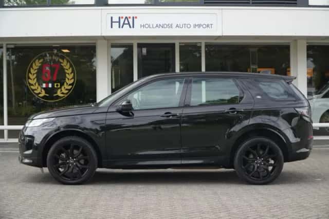 Land Rover Discovery Sport (2023) thumbnail 6