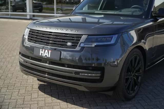Land Rover Range Rover (2026) thumbnail 3