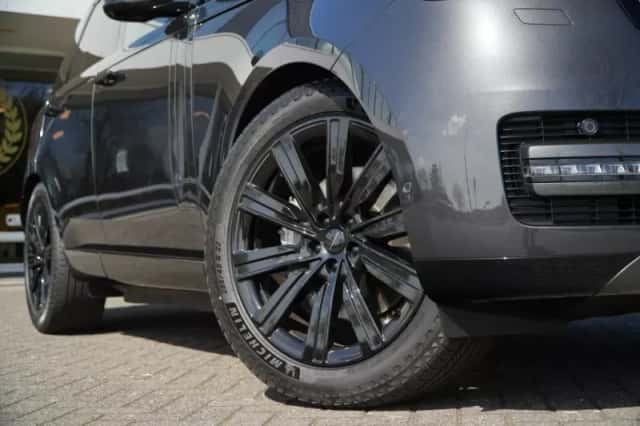 Land Rover Range Rover (2026) thumbnail 5