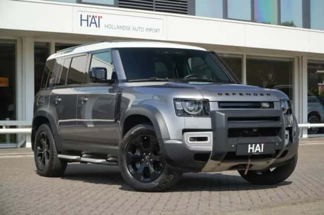 Land Rover Defender (2021) thumbnail 1
