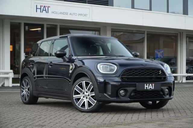 MINI Countryman (2022) thumbnail 1