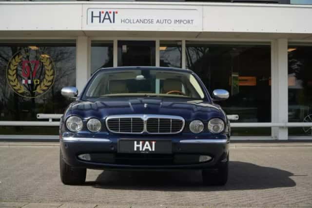 Jaguar XJ (2007) thumbnail 2