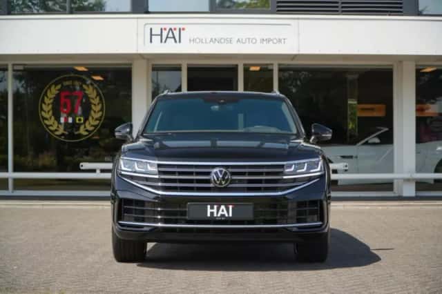 Volkswagen Touareg (2025) thumbnail 2