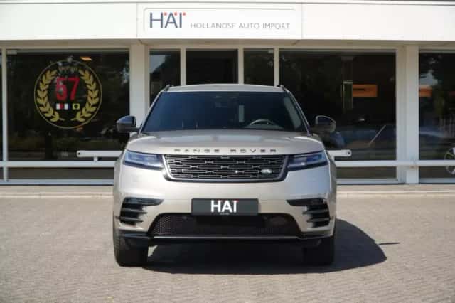 Land Rover Range Rover Velar (2025) thumbnail 2
