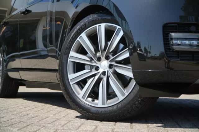 Land Rover Range Rover (2026) thumbnail 5