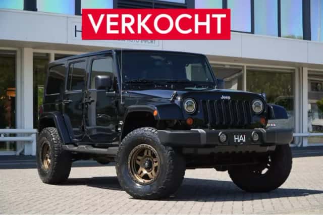Jeep Wrangler (2013) thumbnail 1