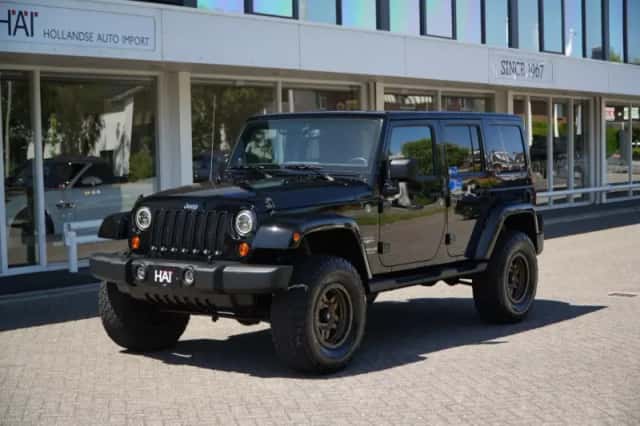 Jeep Wrangler (2013) thumbnail 5